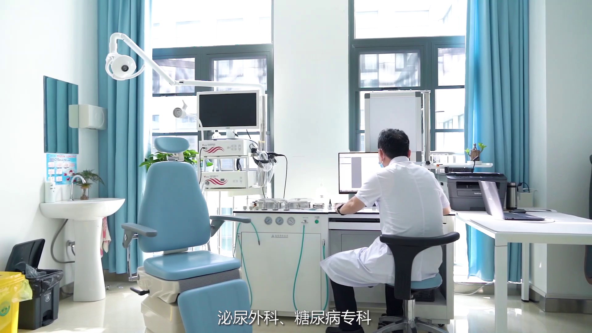 2023年河南专业宣传片公司拍摄医院宣传片一分钟的价格是多少？